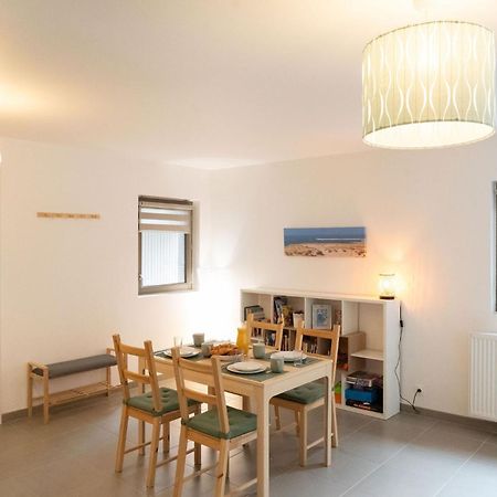 Appartement 3 Etoiles Pour 4 Personnes Bordeaux Luaran gambar