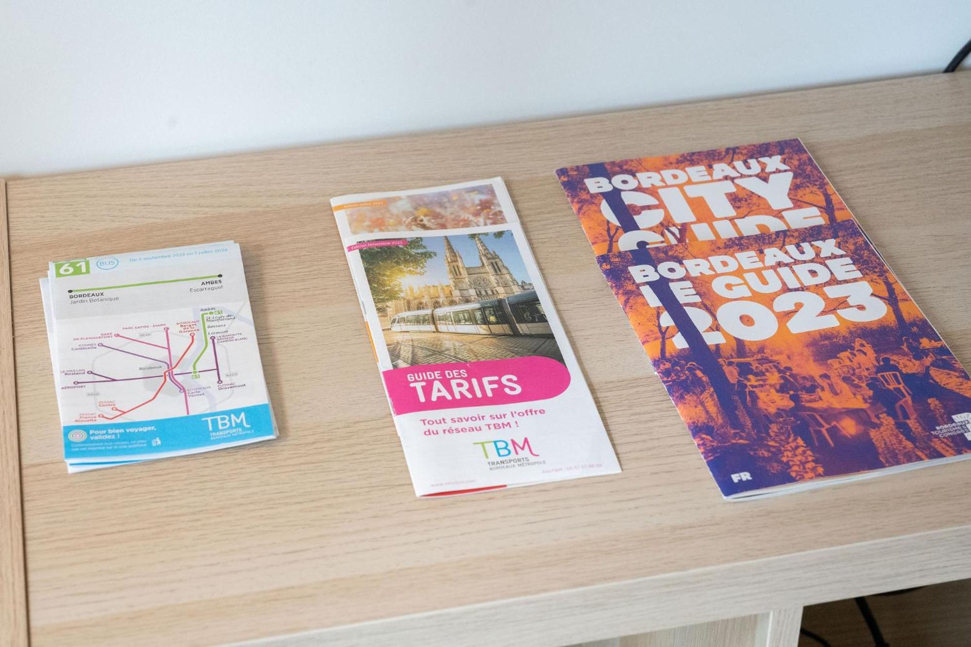 Appartement 3 Etoiles Pour 4 Personnes Bordeaux Luaran gambar