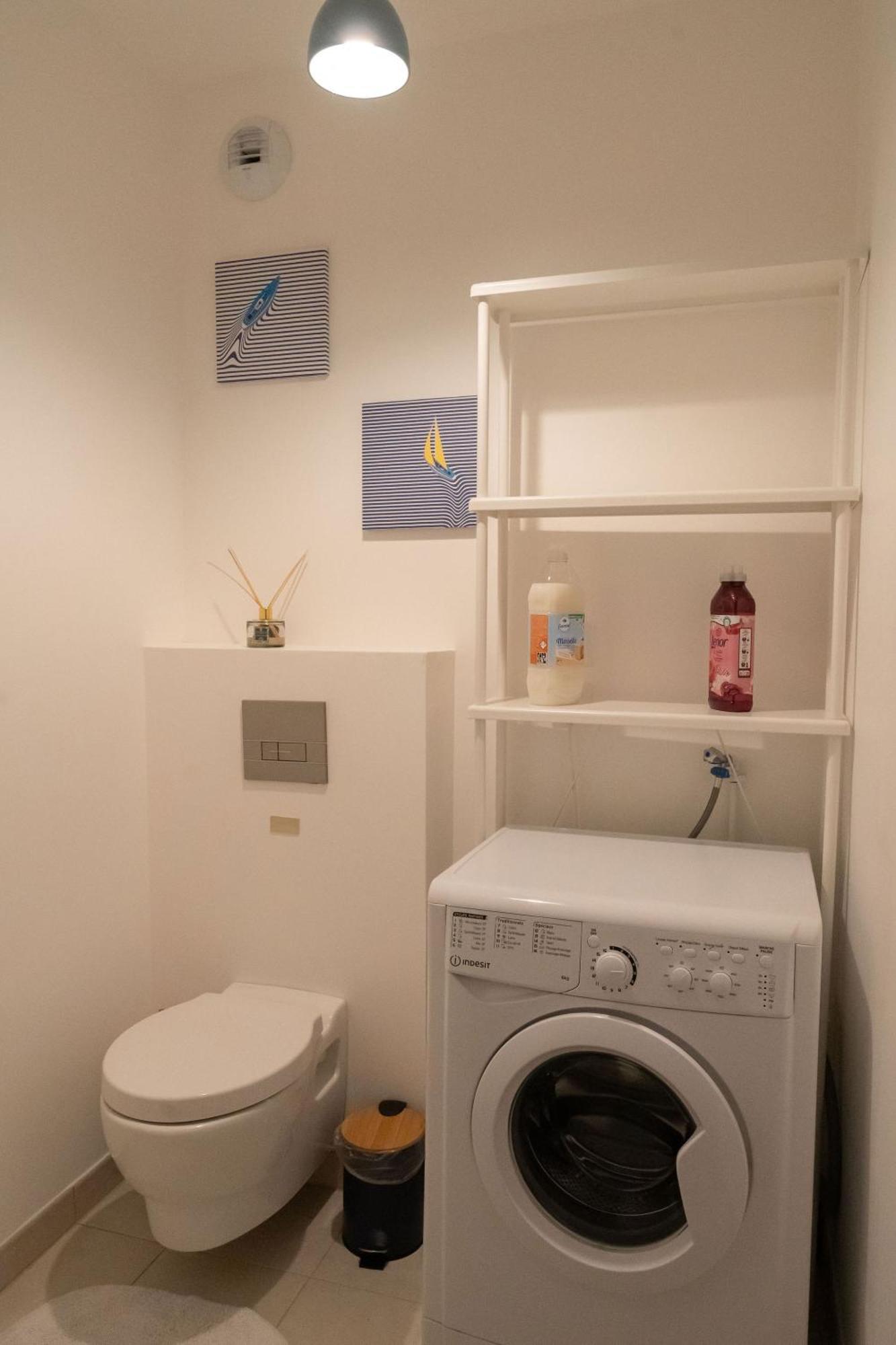 Appartement 3 Etoiles Pour 4 Personnes Bordeaux Luaran gambar